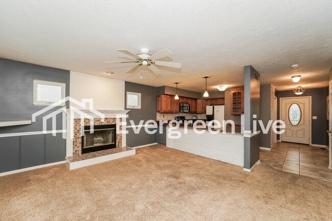 Photo - 33966 Harding Ave