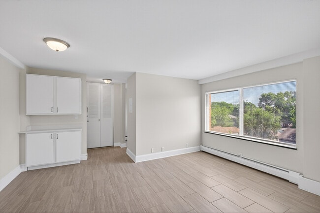 Photo - Fulton Terrace