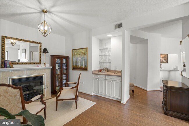 Photo - 3005 S Leisure World Blvd Unit 211