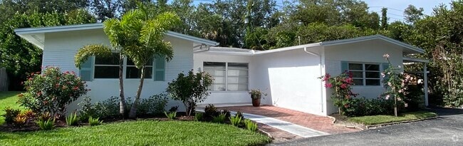 Building Photo - 1147 Milano Dr Rental