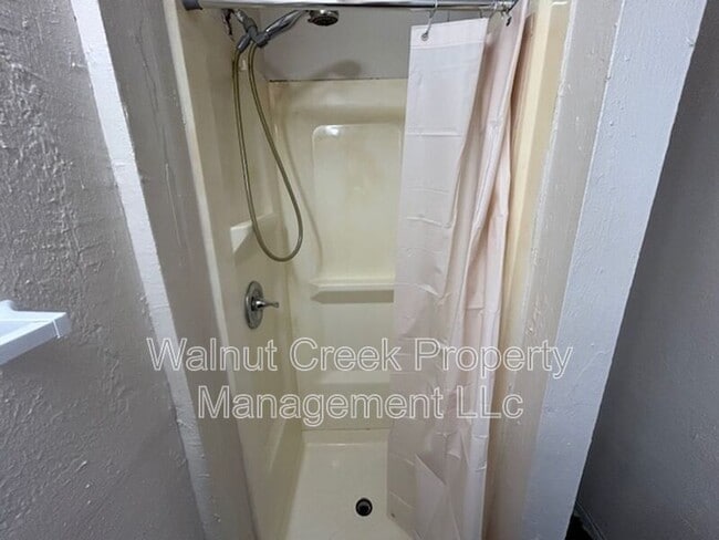 Photo - 340 8th St Unit 3