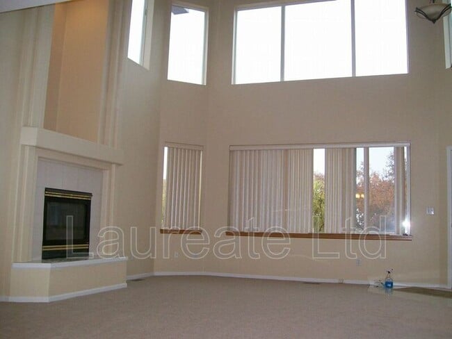 Photo - 8521 S Upham Way