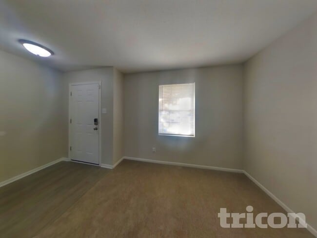 Photo - 2934 Ludwig Dr