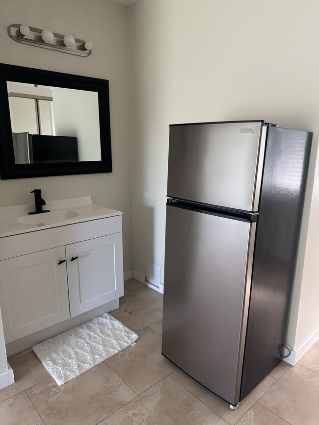 Photo - 2561 SE Victory Ave