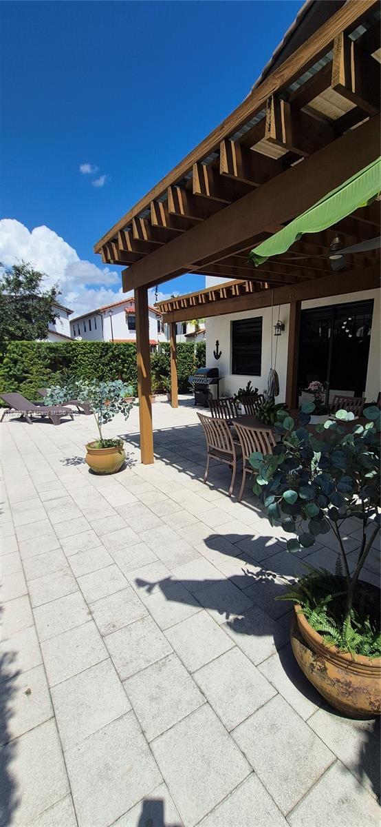 Photo - 8760 NW 102nd Ct