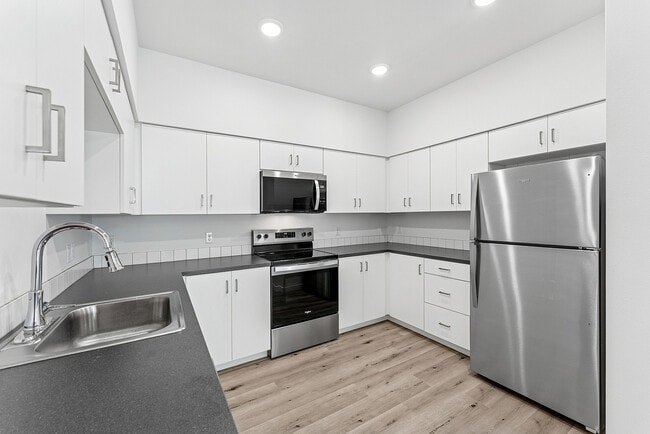Building Photo - Spring Meadows Rental