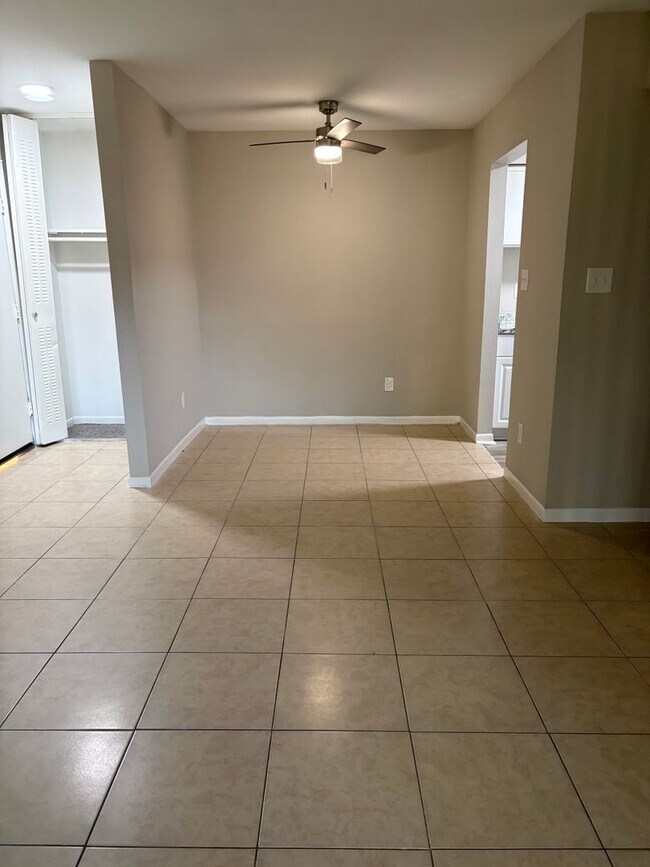 219 Orchard Trace Ln Unit 4