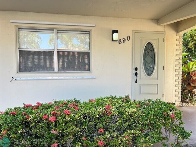 Photo - 690 Saxony Pl Condo Unit 690