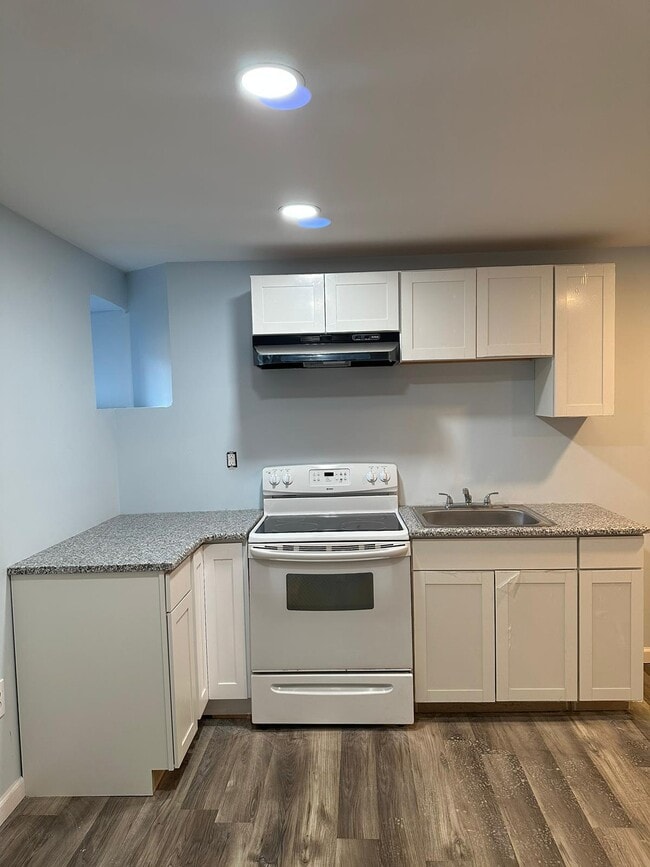 3822 W Girard Ave Unidad G