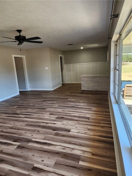 Photo - 12877 E State Hwy 21 House