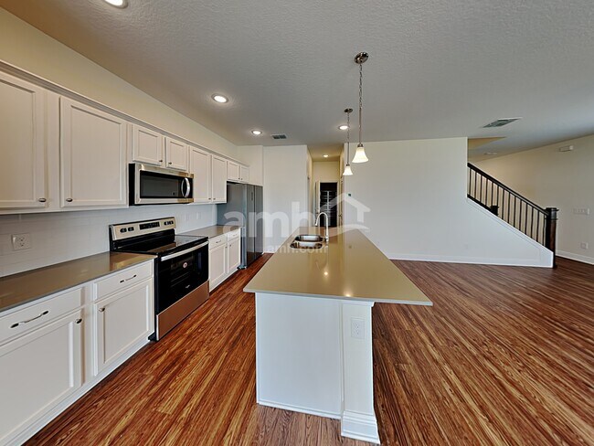 Photo - 1248 Sky Lks Dr