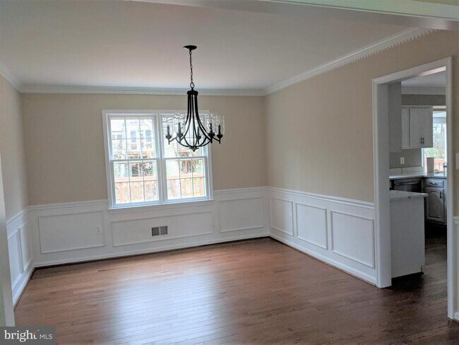 Photo - 4850 Slatestone Ct