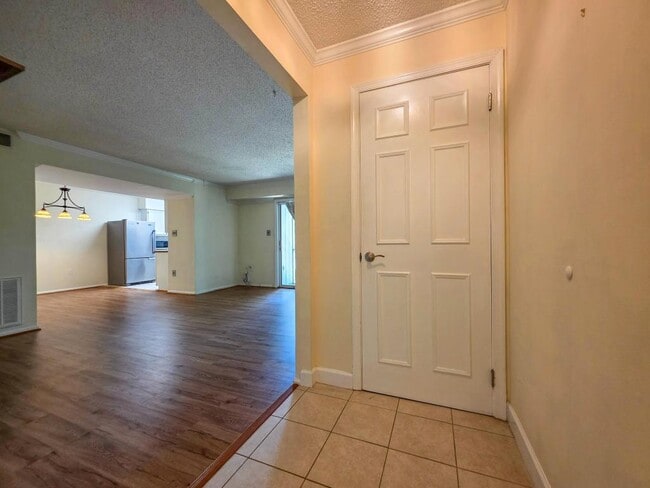 Photo - 7758 New Providence Dr
