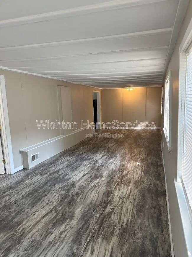 Photo - 934 W Jefferson St