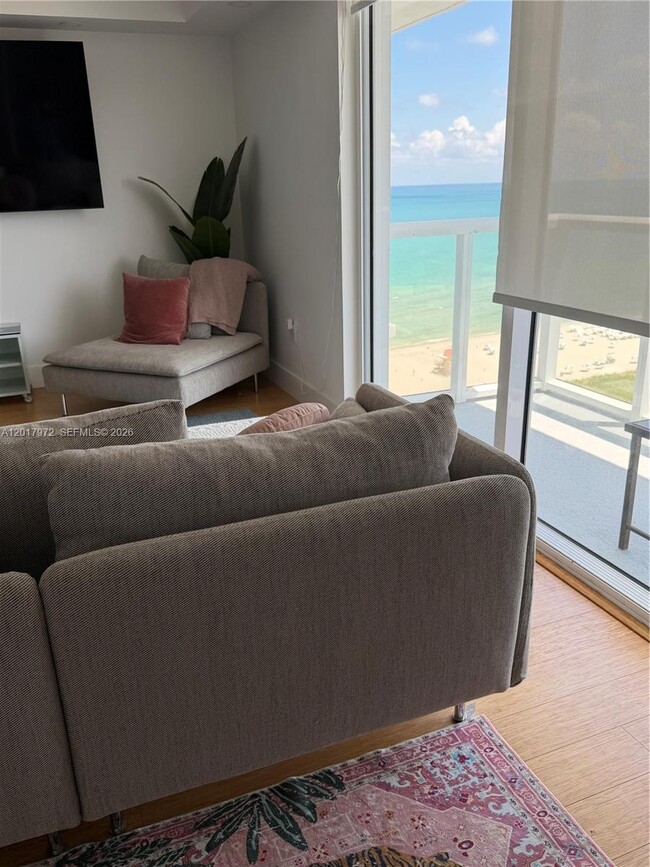 Photo - 2457 Collins Ave Unit PH-5