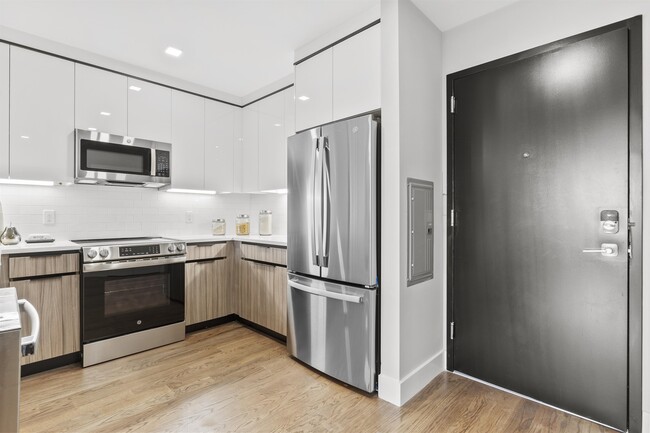 Photo - 60-64 68th St Unit 305