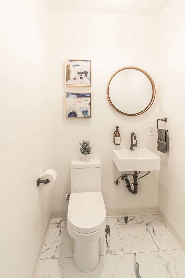 Robinwood Apartments