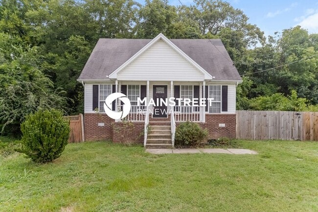 Building Photo - 3 Bedroom Pet-Friendly Home in Madison, TN with Main Street Renewal