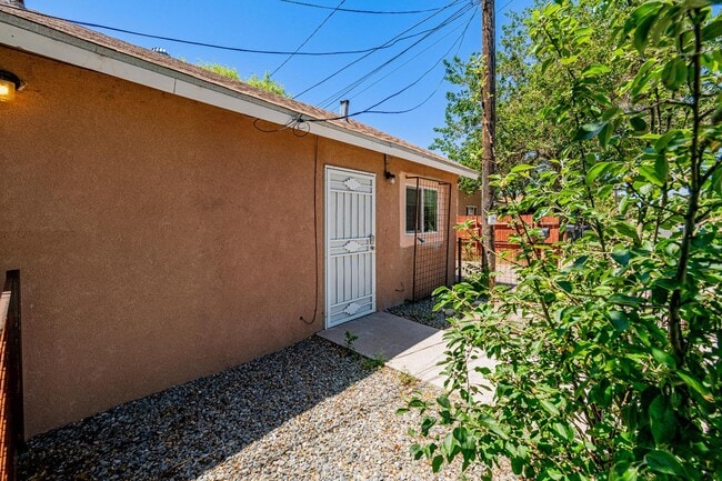 Building Photo - 704 Pacific Ave SW