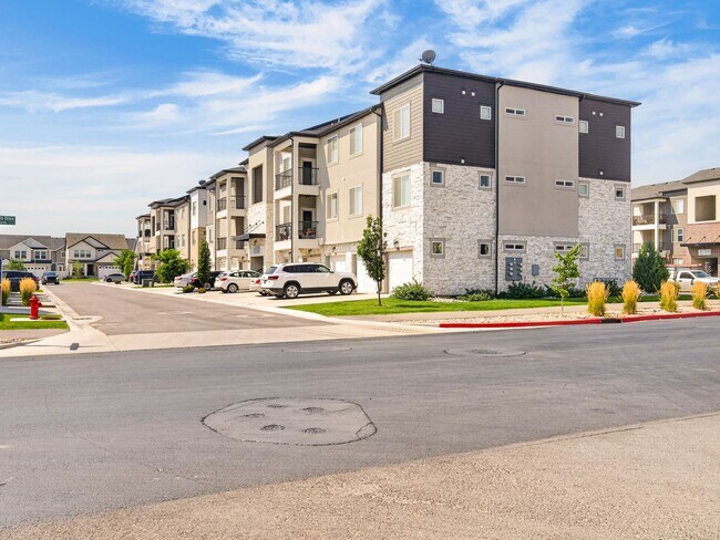 Photo - 1386 N 3830 W