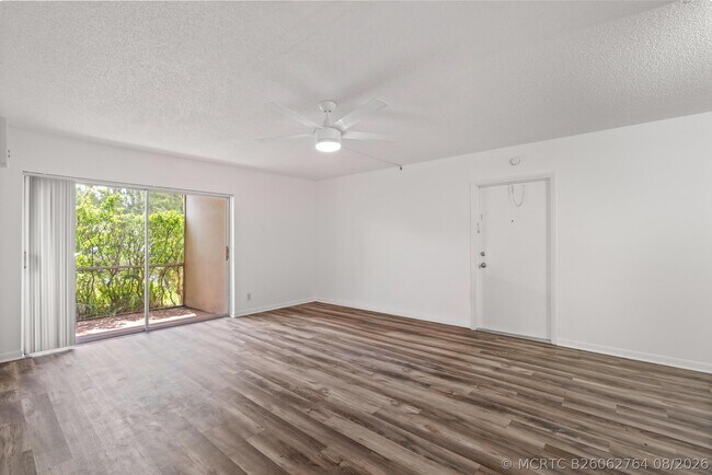 Photo - 630 NW 13th St Unit 0150
