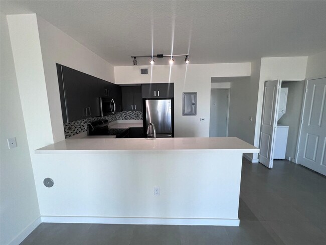 Photo - 729 NW 2nd St Unit 509