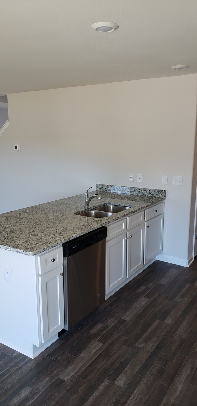 Photo - 4600 Hazelburn Dr