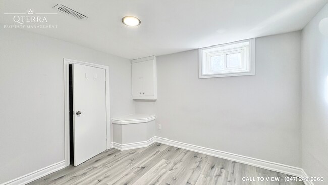 Photo - 746 Phillip Murray Av