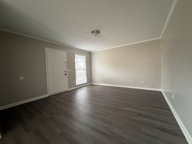 Photo - 4414 Bonnell Dr NW