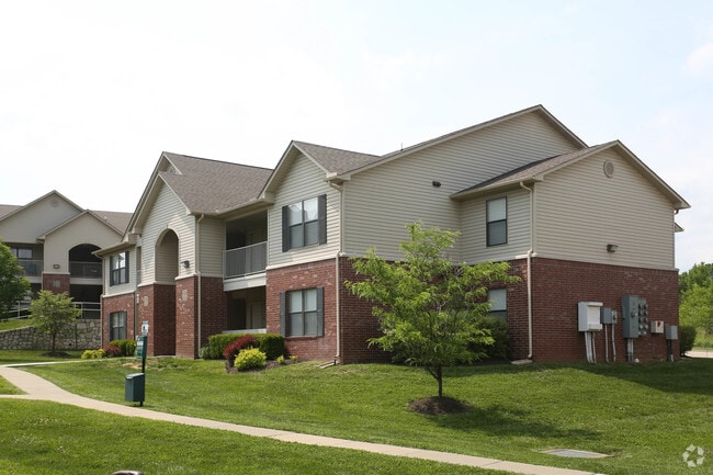 Chapel Ridge of Union Apartments For Rent in Union, MO