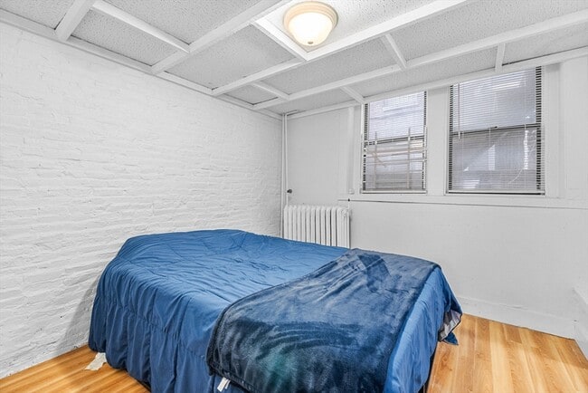 Photo - 19 S Russell St Unit 1