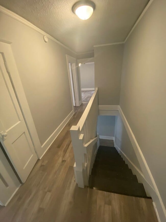 Photo - Dowtown Gadsden - Newly Renovated- Spacious