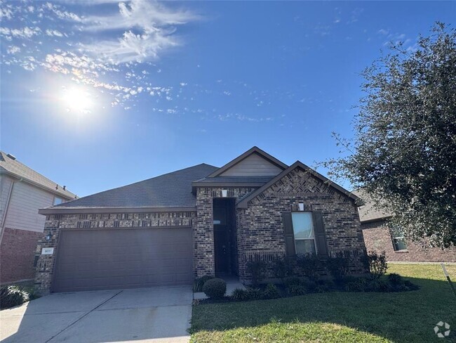 Building Photo - 8011 Cheyenne Hills Trail Rental