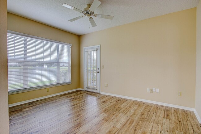 Photo - 20102 Harbour Vista Cir