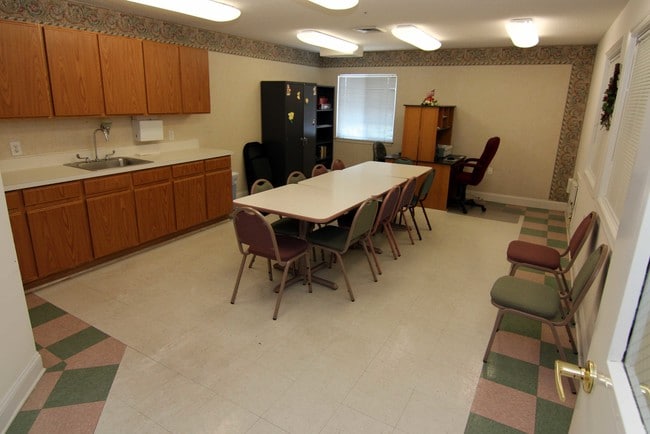 Glen Forest Senior Apartments