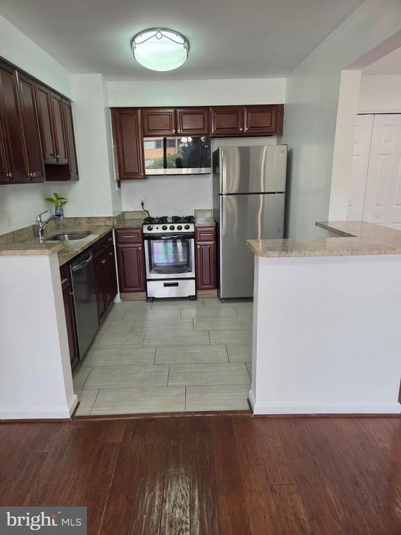 Photo - 16 S Van Dorn St Unit 201