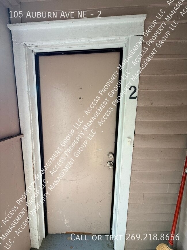 Photo - 105 Auburn Ave NE Unit 2