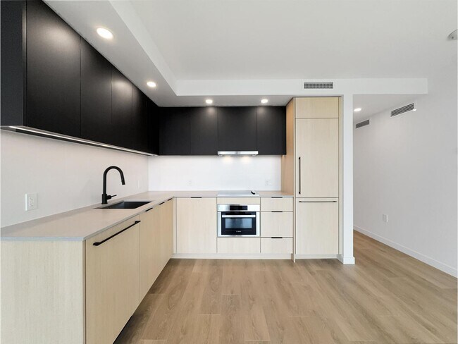 13738 Central Ave Unit 29XX