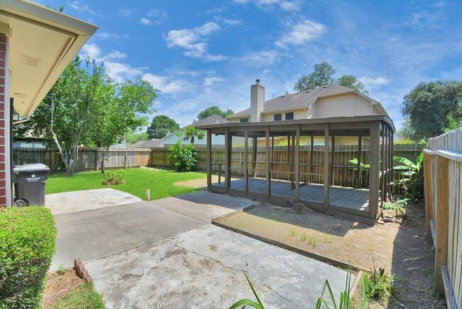 Photo - 4123 Valedon Ln
