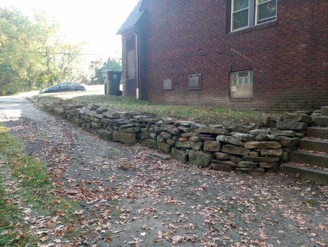 Photo - 4 bedroom 2 full baths Upper Northside Youngstown Unidad 1