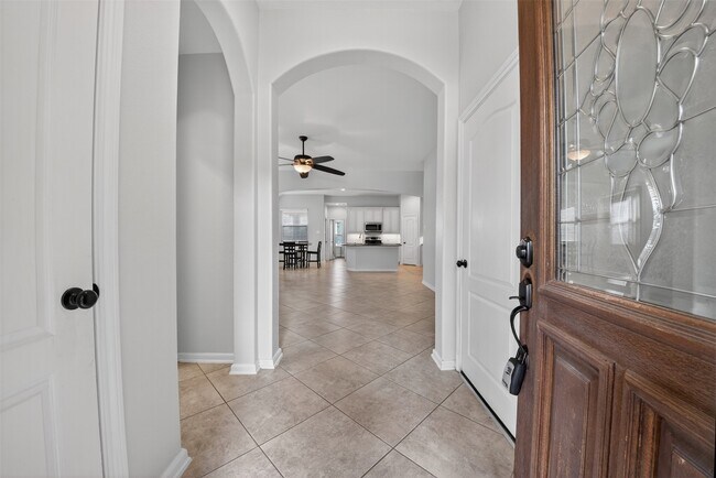 8922 Pinenut Dr