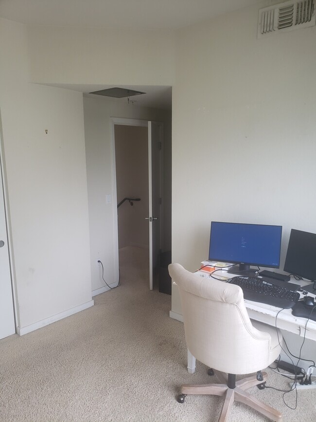 Photo - 1207 Wood St