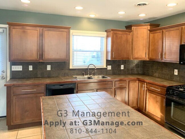 Photo - 6304 Stephen