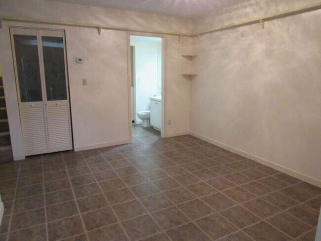 Photo - 2 bedroom 2 bathroom Townhome