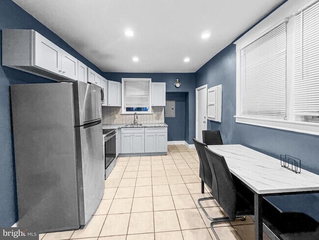 Photo - 4644 G St
