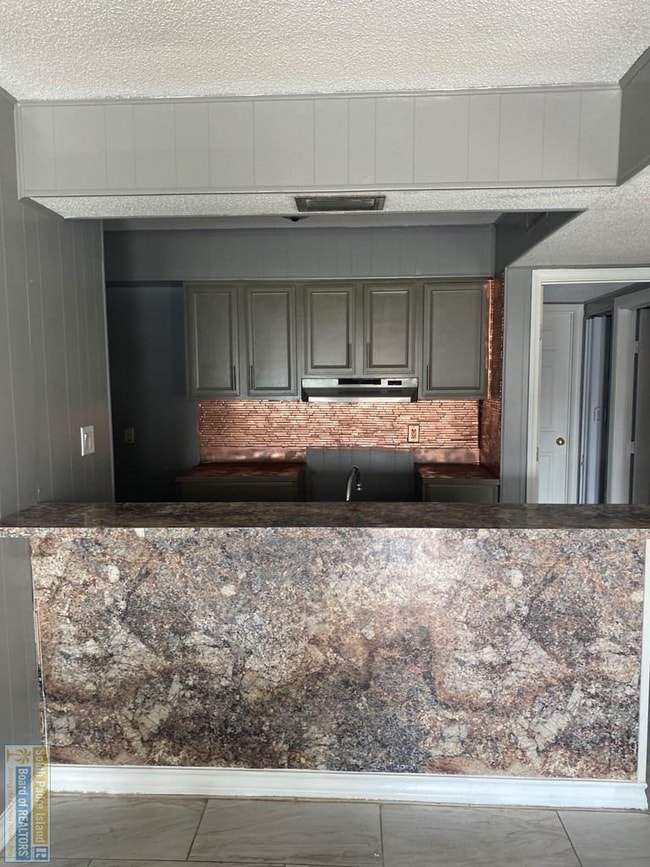 Photo - 120 E Polaris Dr