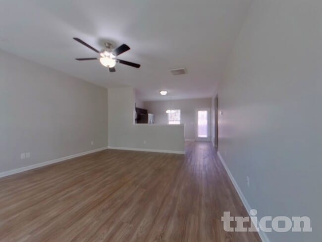 Photo - 1069 Joselynn Drive