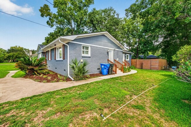Photo - 1118 Browning Rd