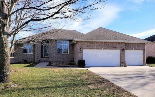 Photo - 502 Pepper Hill Dr House