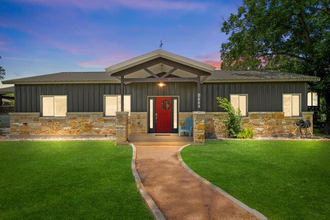 Photo - 1740 W Live Oak St Unit ID1253746P